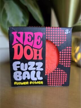 NIB Schylling Needoh Fuzzball Flower Power - ORANGE